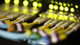 Сенат США одобрил пятилетний мораторий на регулирование ИИ на уровне штатов