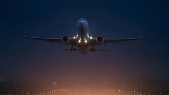 Экипаж авиакомпании Garuda Indonesia отстранён после инцидента с пропажей телефона пассажира