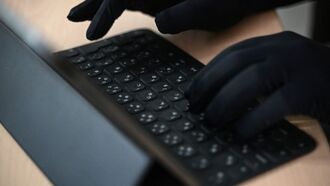 США предупреждают о продолжающейся киберугрозе от хакеров, связанных с Ираном