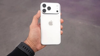 Apple изменит расположение логотипа на iPhone 17 Pro