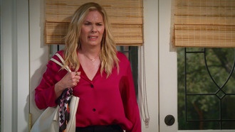 Netflix представил трейлер комедийного сериала «Лиэнн» от создателя «Теории большого взрыва»