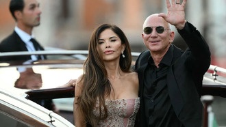 Джефф Безос продал акции Amazon на 737 млн долларов