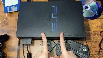 Ютубер установил Windows 95 на PlayStation 2 и испытал все сложности процесса