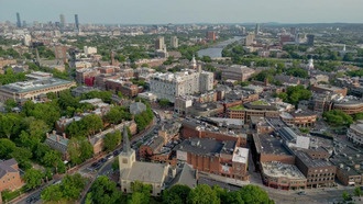 Гарвард предупредил иностранных студентов о проверках в аэропортах США и соцсетях