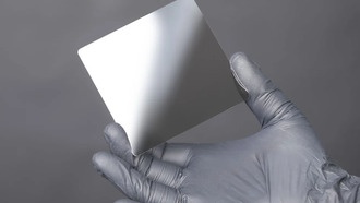 Cerabyte планирует создать архивное хранилище на 100 ПБ к 2030 году