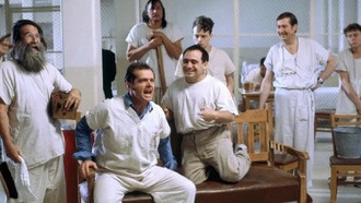 «Пролетая над гнездом кукушки» получит сериал: история Вождя Бромдена станет основой новой экранизации