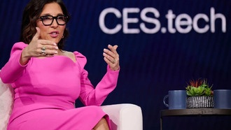 Линда Яккарино покидает пост CEO X (бывший Twitter): что это значит для компании