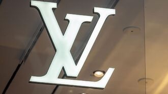 Louis Vuitton UK сообщил о краже данных клиентов