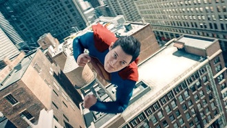 Актер Дэвид Коренсвет подтвердил контракт на сиквел «Супермена»