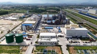 В Китае запустили первый в мире завод по глубокой переработке пластика мощностью 200 000 тонн в год