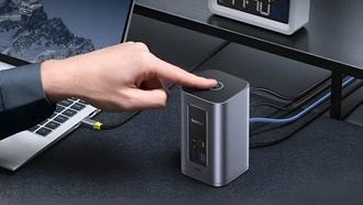 Baseus представила док-станцию Nomos NU1 Air с тройным выводом 4K и 100W PD