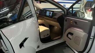 Утечка дизайна интерьера нового Li Auto i8