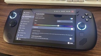 Lenovo Legion Go S (SteamOS) получила поддержку RGB-подсветки джойстиков, но главная проблема осталась