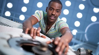 Шути Гатва объяснил уход из «Доктора Кто»: «Моё тело устало»