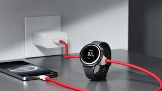 OnePlus представила двухсторонний кабель SUPERVOOC для одновременной зарядки смартфона и умных часов