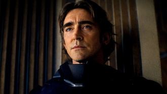 Ли Пейс прокомментировал слухи о своей роли Бэтмена в DCU