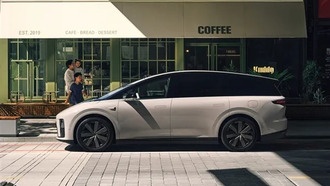 Идеальный заряд: электромобиль Li Auto i8 восстанавливает 500 км запаса хода за 10 минут