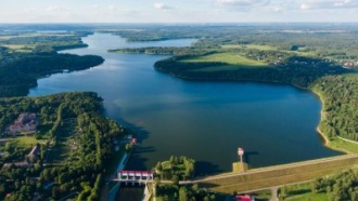 Температура воды в водоемах Подмосковья достигла 26 градусов