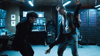 Лиам Нисон и Сет Макфарлейн рассказывают о новом «Голом пистолете» в эксклюзивном ролике