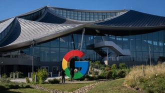 Alphabet увеличивает расходы на ИИ, но акции компании просели