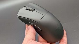 Razer DeathAdder V4 Pro: обзор флагманской игровой мыши для киберспортсменов