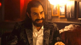 Саша Барон Коэн поразил поклонников своей трансформацией для роли Мефисто в Marvel