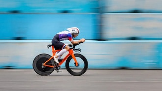 Саудовский фонд SURJ инвестировал $40 млн в серию триатлонов T100