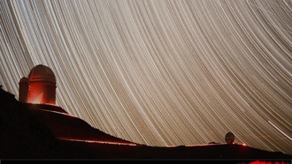 Новый спектрограф NIRPS исследует экзопланеты у красных карликов