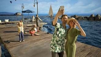 Разработчики inZOI столкнулись с проблемой точного клика по персонажам