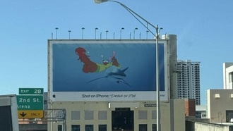 Рекламный билборд Apple в Майами вызвал споры — или это было задумано?