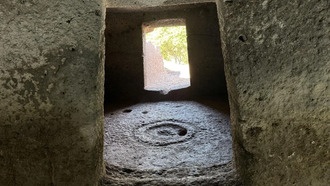 В Сардинии обнаружены три древних «дома фей» эпохи неолита