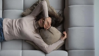 Усталость и тревога могут быть ранними признаками рассеянного склероза