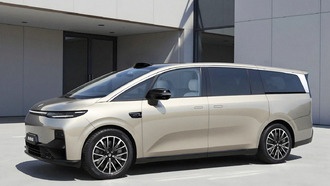 В Сети появились рендеры нового минивэна Leapmotor с увеличенным салоном