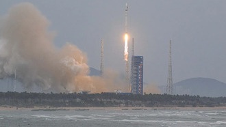 Китай успешно запустил ракету Long March 12 с новыми интернет-спутниками