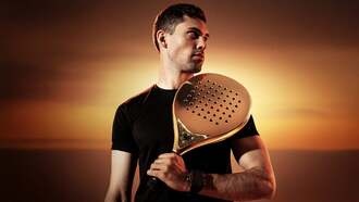 Caviar представила ракетку для падел-тенниса Altair с золотыми акцентами за 645 600 рублей