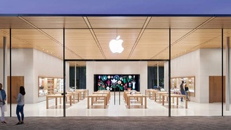Apple инвестирует $100 млрд в производство «критических компонентов» в США, чтобы избежать пошлин на iPhone