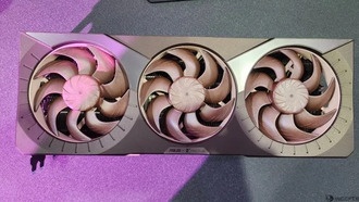 ASUS представила видеокарту RTX 5080 Noctua OC с уникальной системой охлаждения