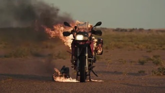 Владелец сжег BMW F650GS в знак протеста против закона о списании мотоциклов