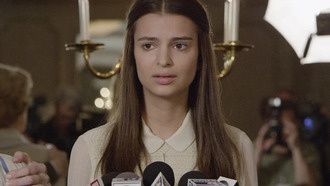 Эмили Ратаковски станет сценаристом и исполнит главную роль в новом сериале Apple TV+