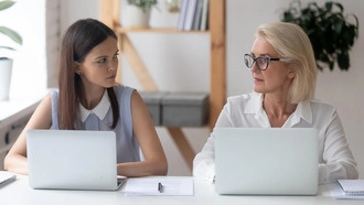 Как ИИ-письмо разрушает доверие на работе