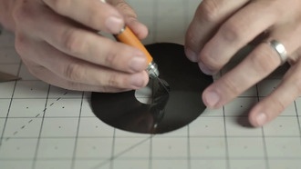 Ютубер создал работающую дискету с нуля