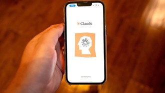 Anthropic предлагает ИИ Claude всем ветвям власти США за $1 в год