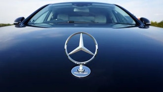 Mercedes-Benz столкнулась с резким падением цен и прибыли в Китае