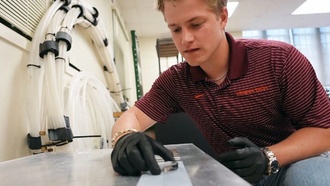 Исследователи заставили лёд двигаться самостоятельно, вдохновившись Долиной Смерти