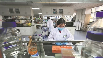 Учёные совершили прорыв в синтезе ДНК: новый метод открывает путь к лечению генетических заболеваний