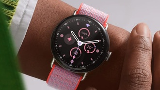 Google представила Pixel Watch 4 с куполообразным дисплеем, спутниковым SOS и Snapdragon W5 Gen 2