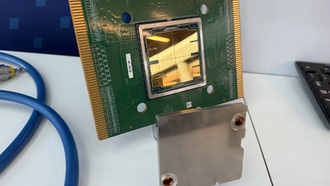 Intel показала свой первый стекируемый ИИ-чип Jaguar Shores с HBM4