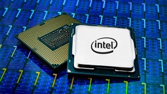 Акции Intel взлетели на 28% на слухах о возможном участии правительства США и инвестициях SoftBank
