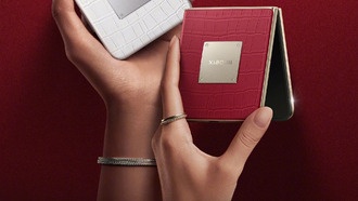 Xiaomi выпустила MIX Flip 2 Diamond Limited Edition с настоящими бриллиантами