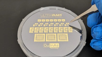 ULTRARAM приближается к производству: революционная память объединит скорость DRAM и энергонезависимость NAND